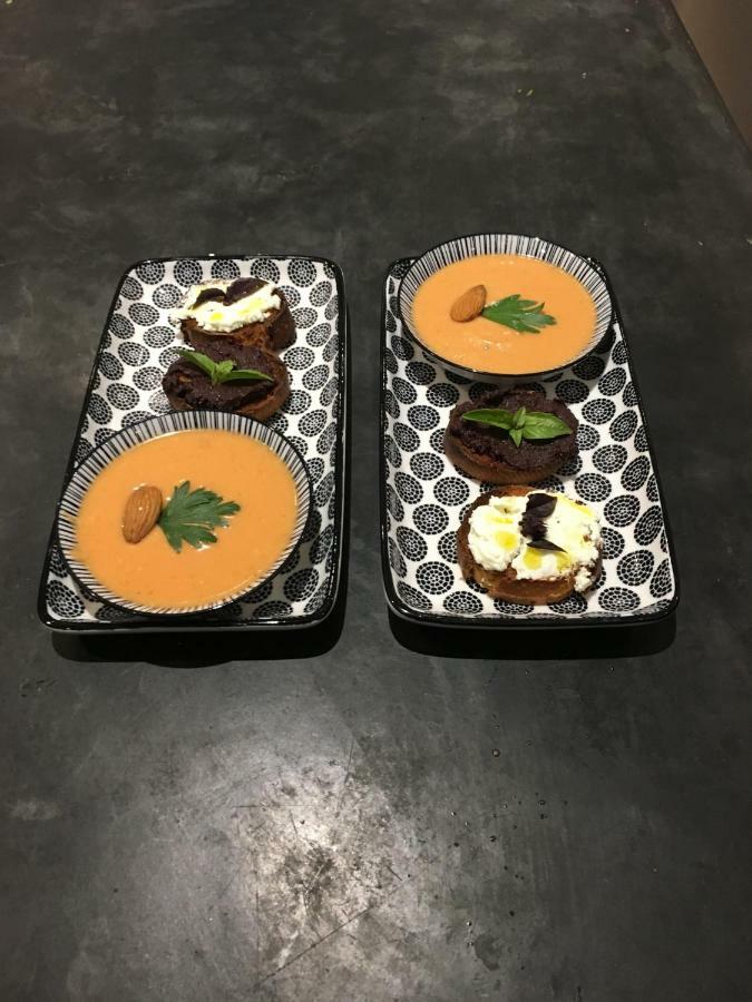La Datcha Delicatessen Tulette Exteriér fotografie